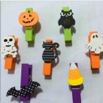 Promotional halloween theme clothes pin colorful wooden craft clip